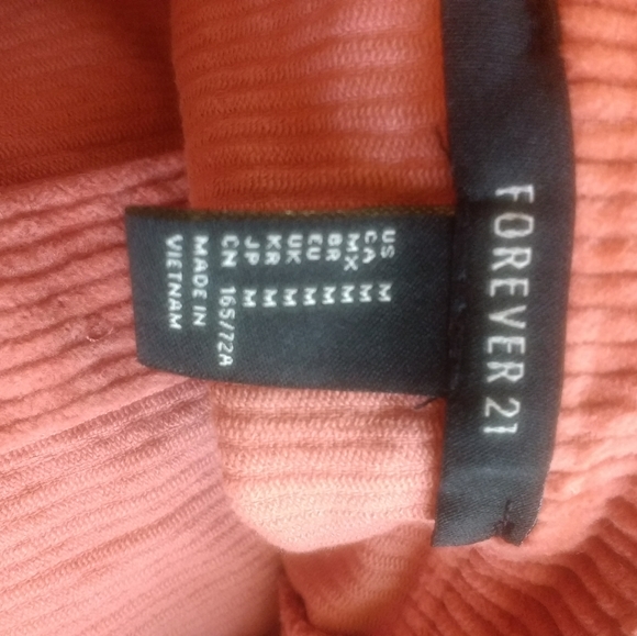 Forever 21 Mini Skirt - Picture 2 of 4